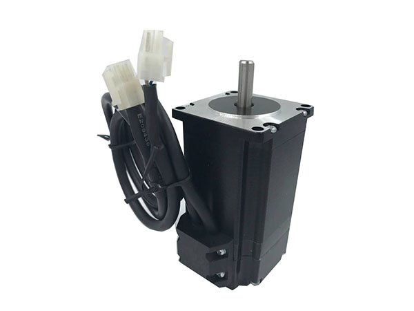 110三相混合式步進(jìn)電機(jī)（3h2206三相混合式步進(jìn)驅(qū)動器說明書）