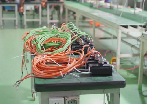 有電機(jī)型號(hào),怎么選驅(qū)動(dòng)器（驅(qū)動(dòng)電機(jī)的型號(hào)包含哪幾部分）