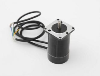 57無刷電機在同軸剝離機上完美應用